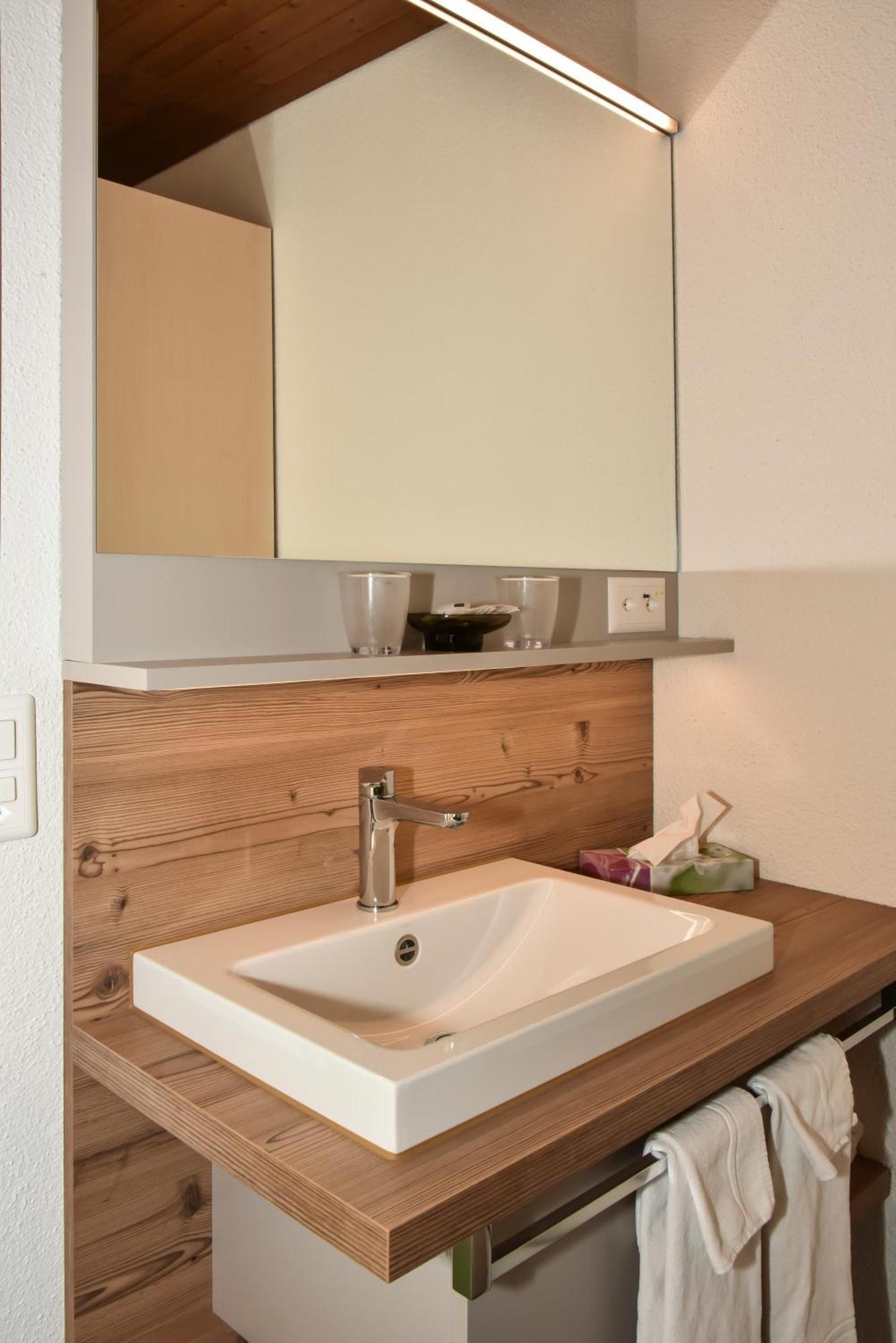 Hotel Krone Attinghausen 部屋 写真