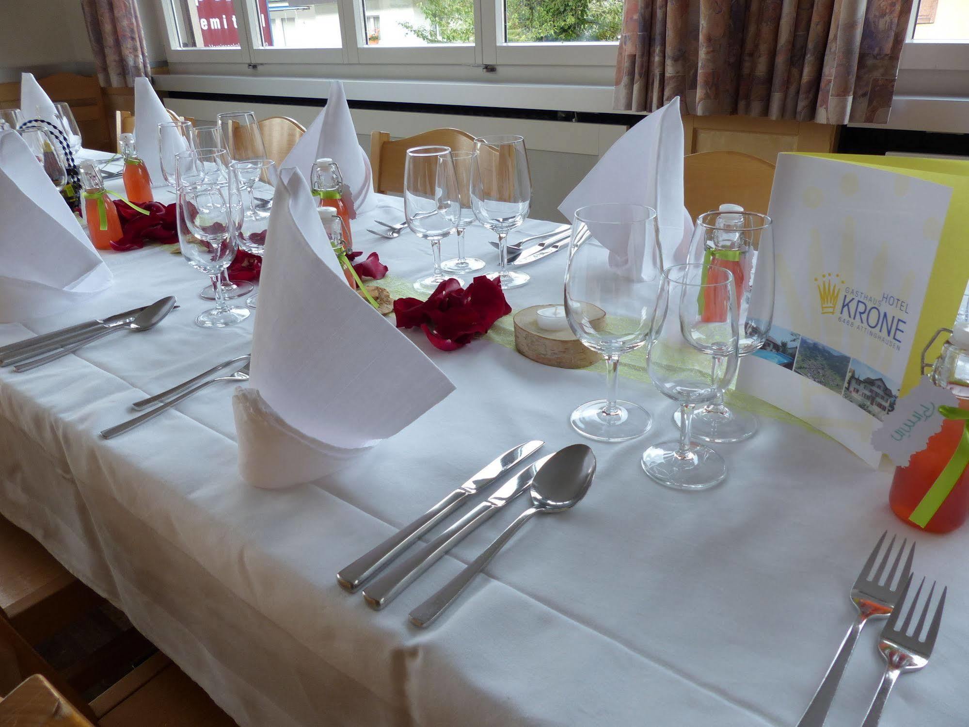 Hotel Krone Attinghausen エクステリア 写真