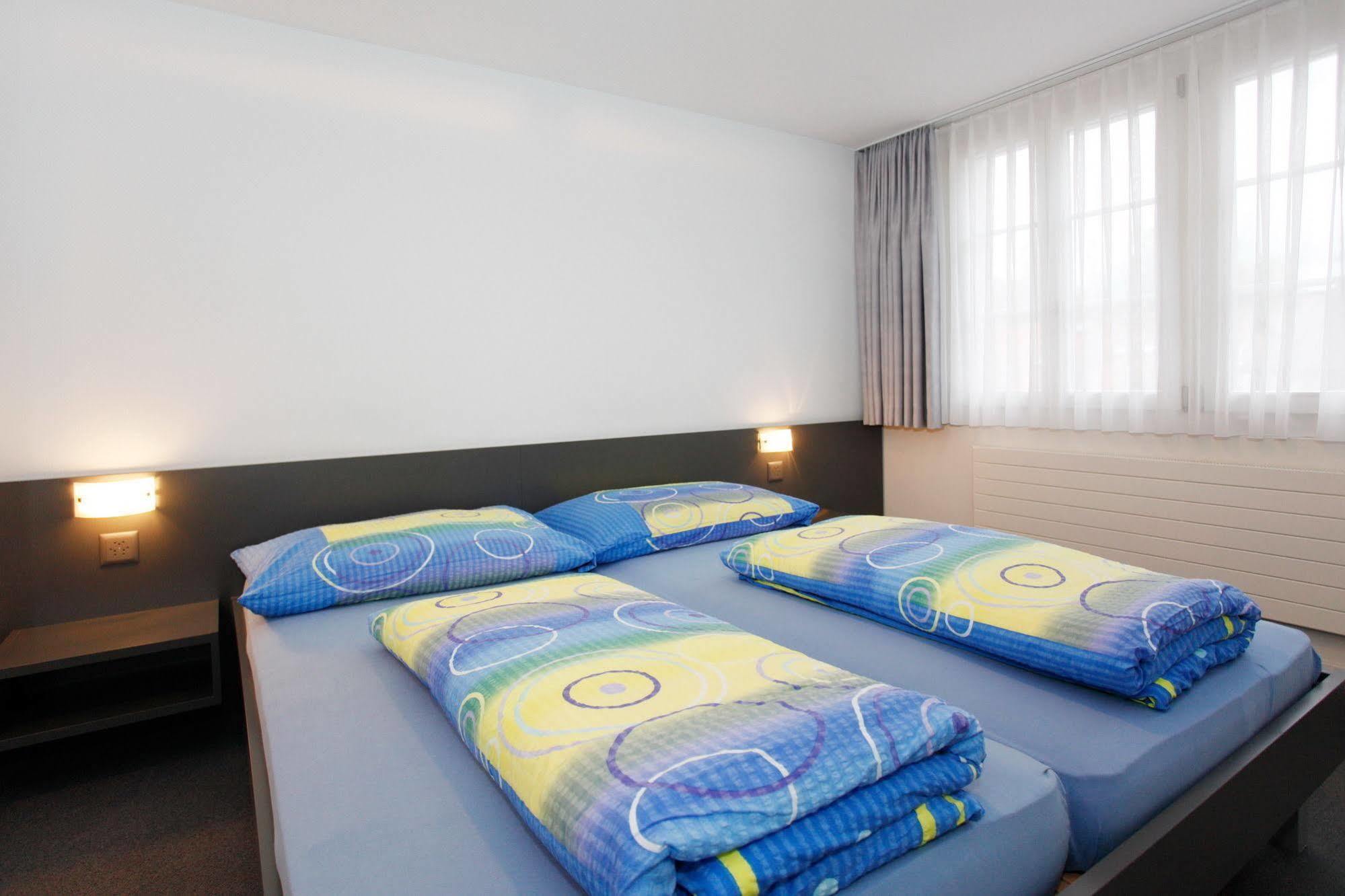 Hotel Krone Attinghausen エクステリア 写真
