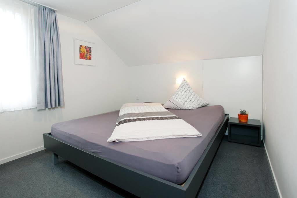 Hotel Krone Attinghausen エクステリア 写真